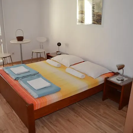 Apartment Folic Sutomore Exterior foto