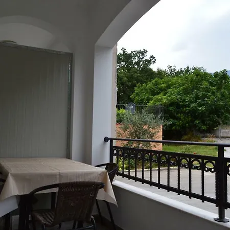 Apartment Folic Sutomore Exterior foto